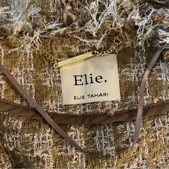 NWOT Elie Tahari Long Women’s Buttoned Luxury Tweed Jacket (Size M) - Picture 4 of 5